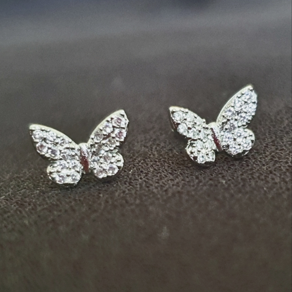 Pretty Small Butterfly Earrings